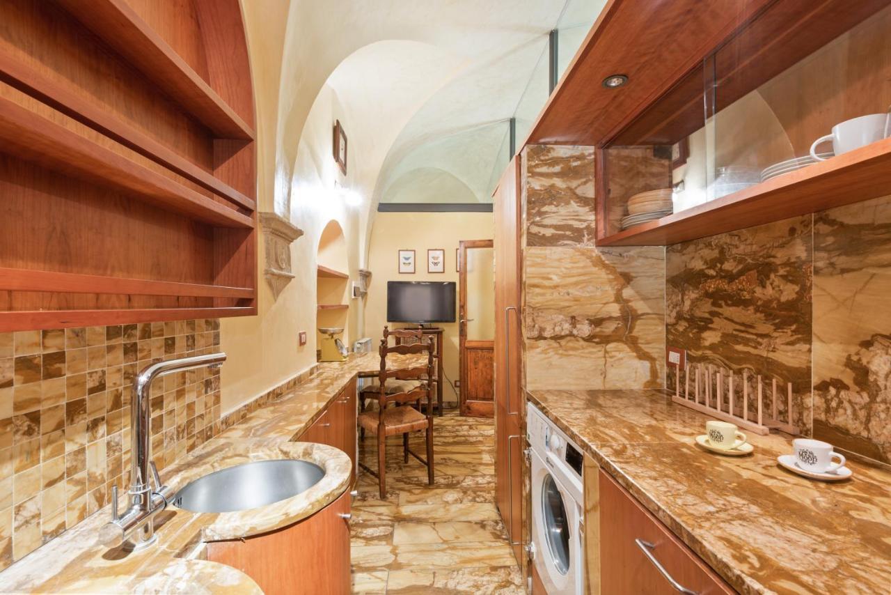 Appartamento Beatrice - Affitti Brevi Italia Siena Bagian luar foto