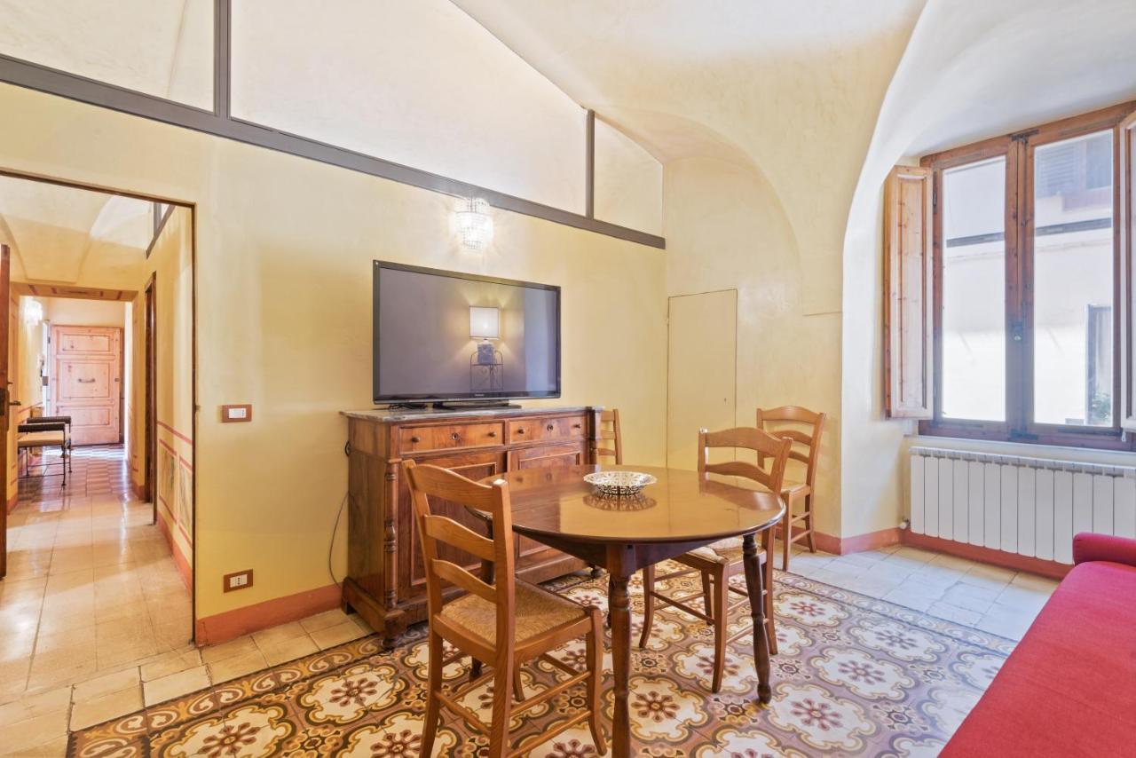 Appartamento Beatrice - Affitti Brevi Italia Siena Bagian luar foto